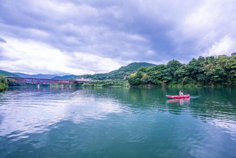 四国旅行のhub拠点 古民家ゲストハウス Heso Camp Miyoshi  Exteriör bild