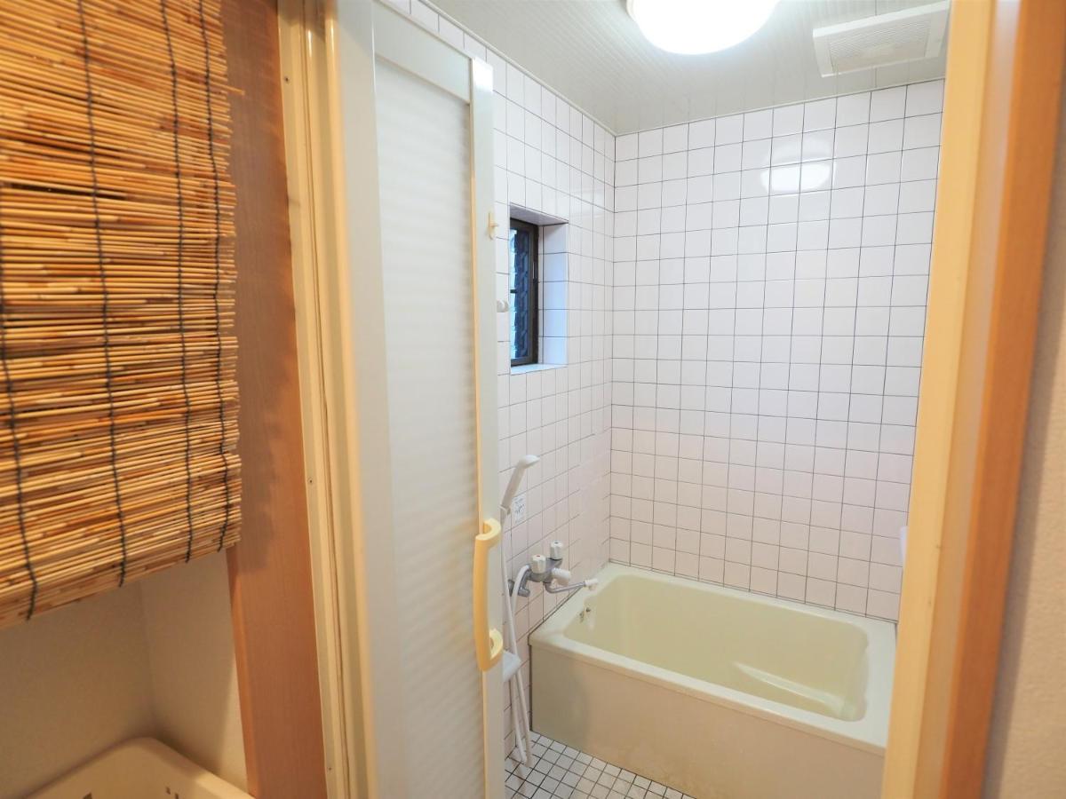 四国旅行のhub拠点 古民家ゲストハウス Heso Camp Miyoshi  Exteriör bild